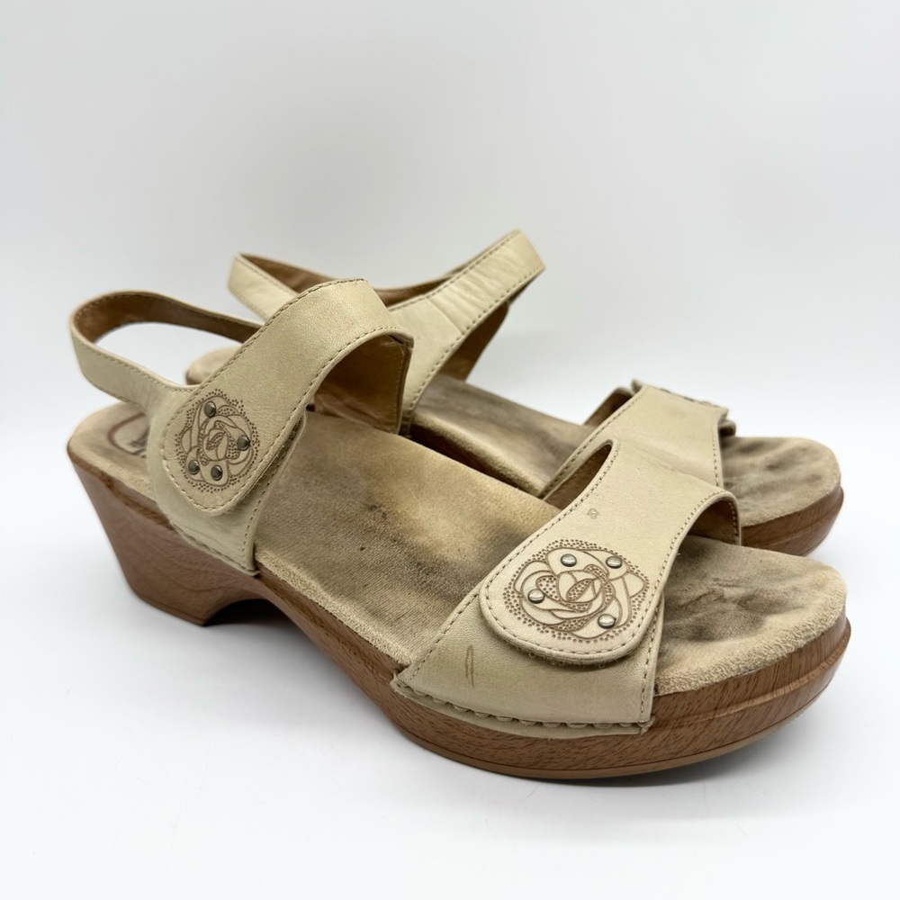 Dansko Sonnet Strappy‎ Low Heel Comfort Sandal Cream Leather Size 41 Office
